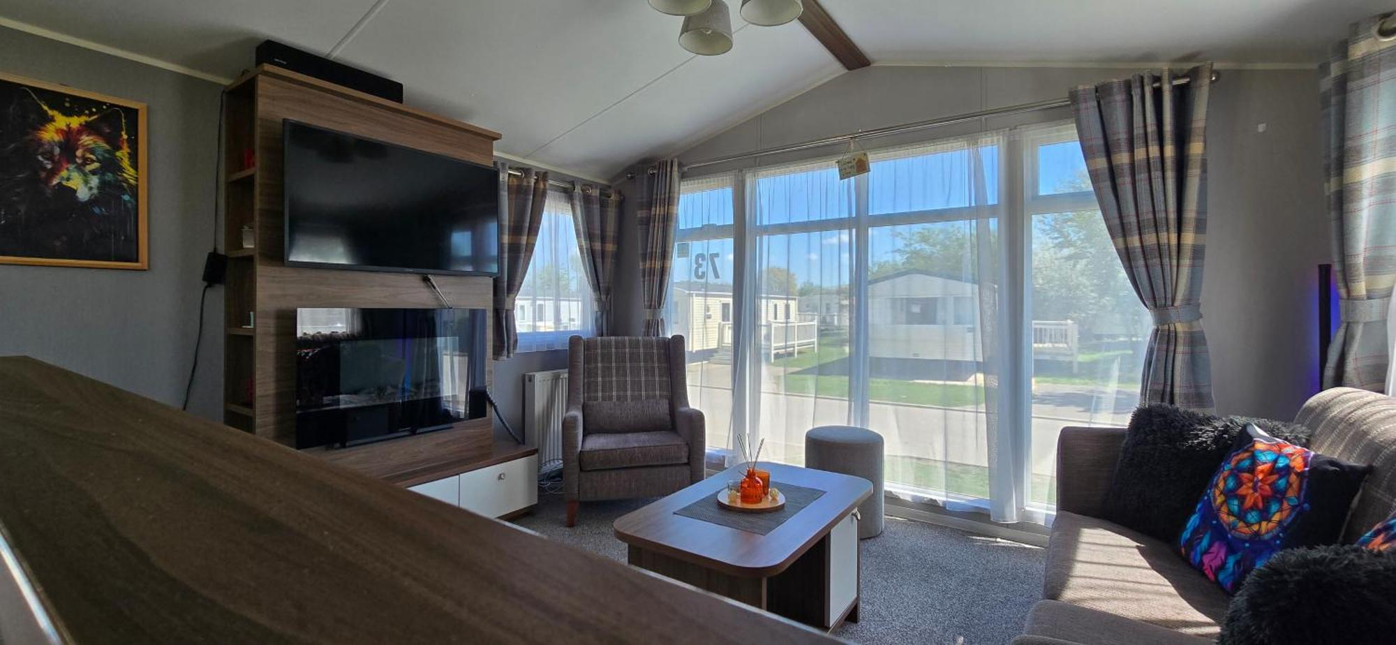 Rj Luxury Caravan Hire With Hot Tub Tattershall Eksteriør billede